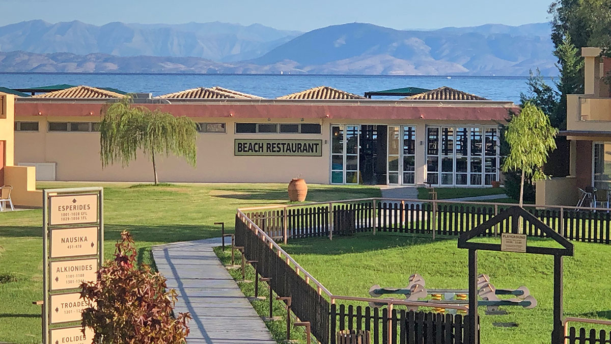 Canvas by Mitsis Messonghi